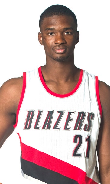 Watch Noah Vonleh get his dunk on with this pretty reverse jam